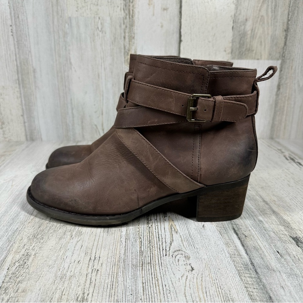 Tara M. Brown Leather‎ Ankle Boots with Leather Straps Buckle Detail #1167